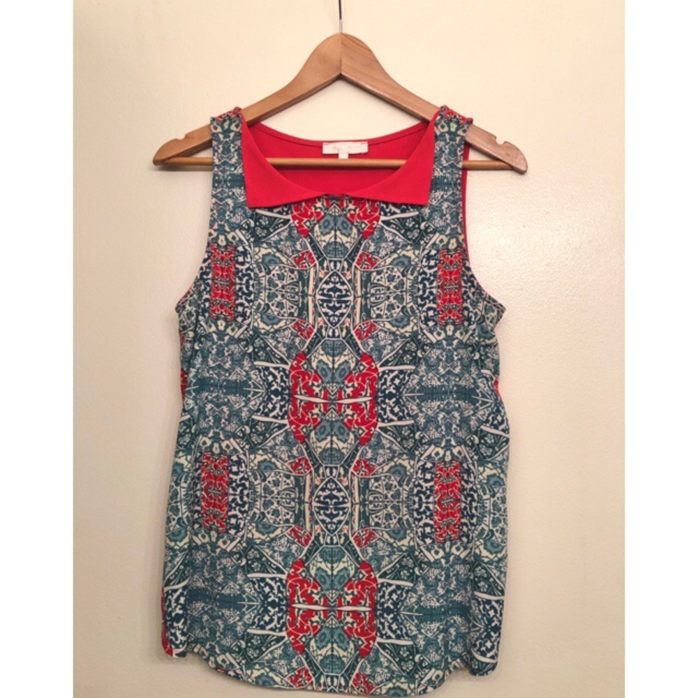 GLAM sleeveless blouse with collar